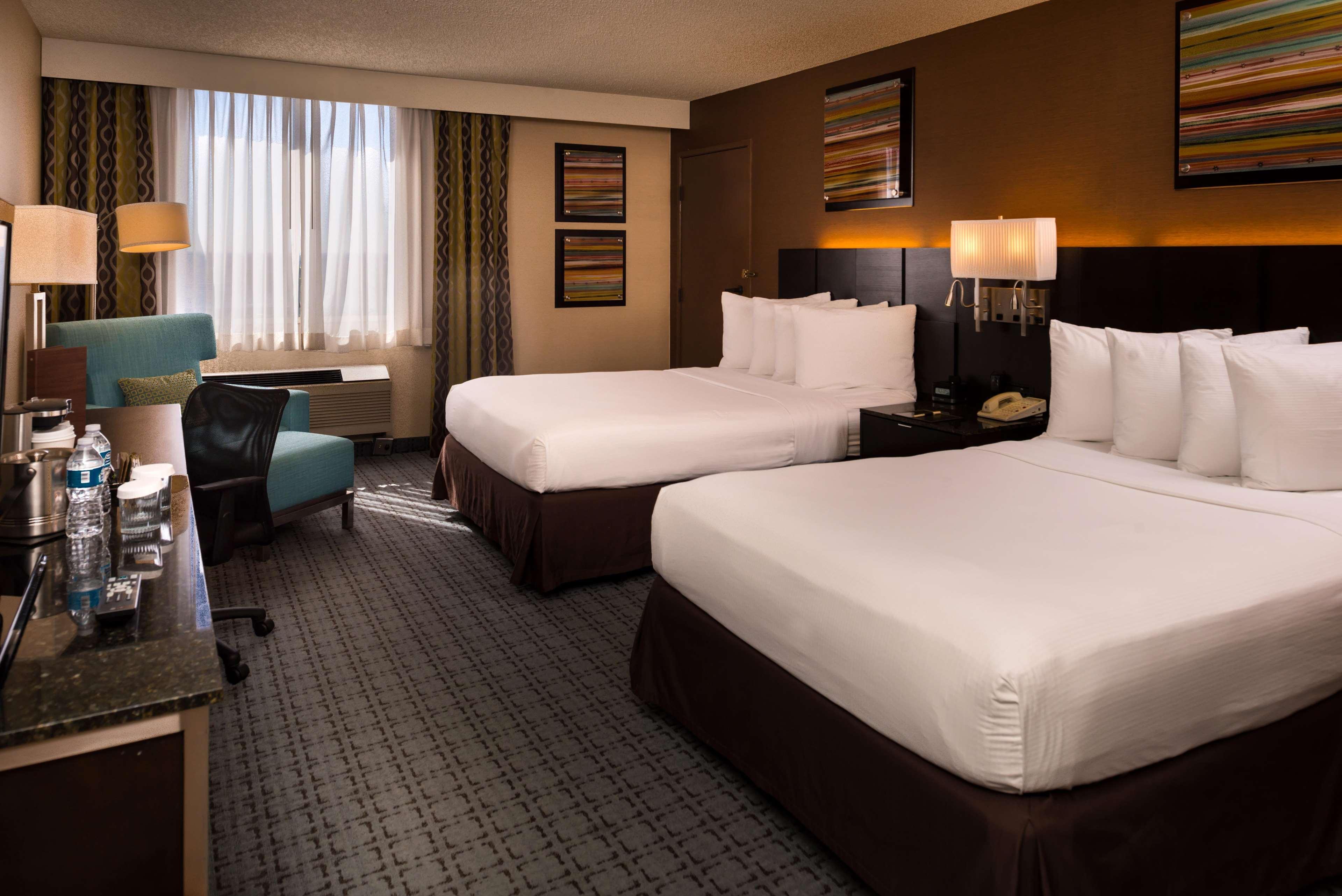 Doubletree By Hilton Whittier Hotell Rum bild