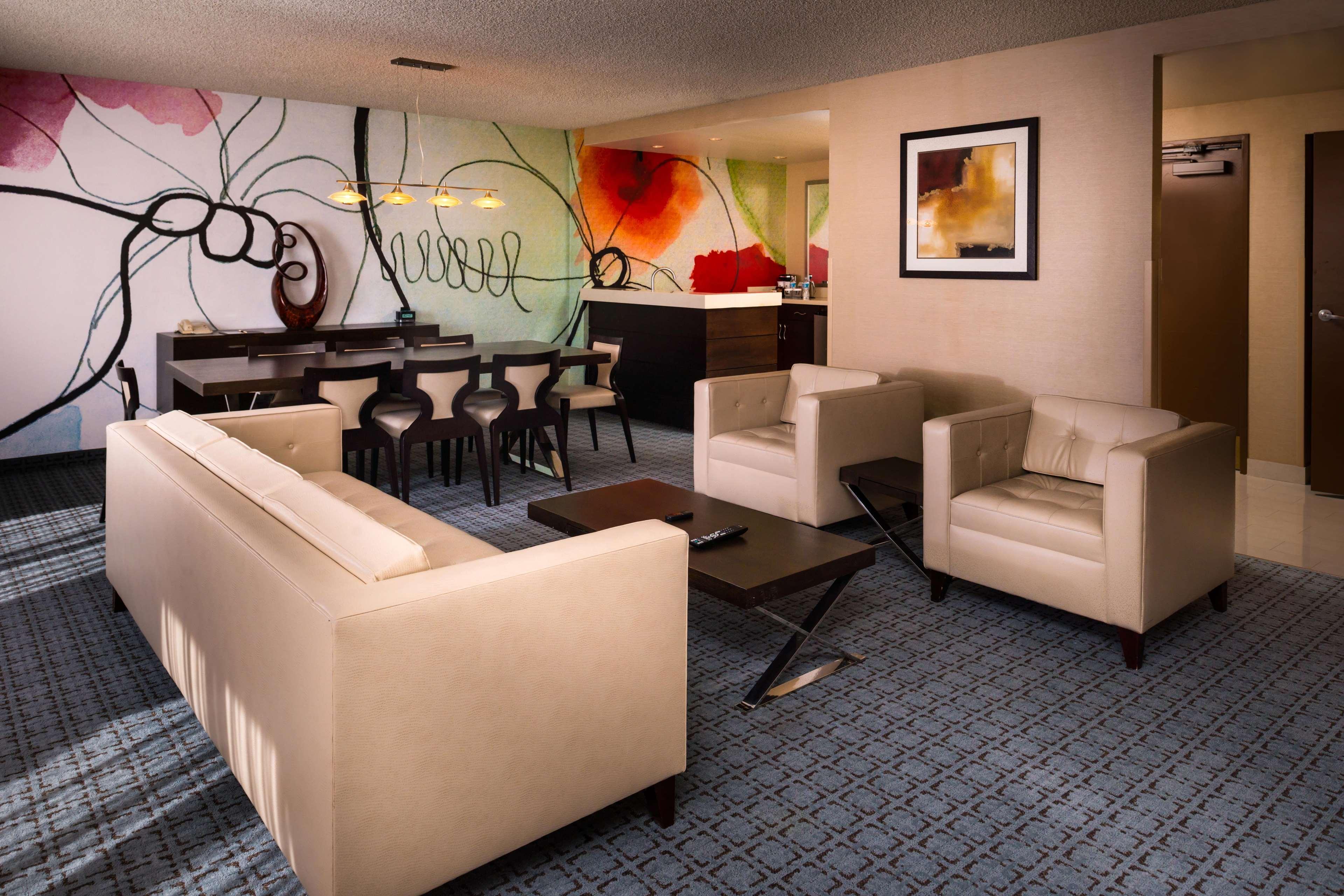 Doubletree By Hilton Whittier Hotell Exteriör bild
