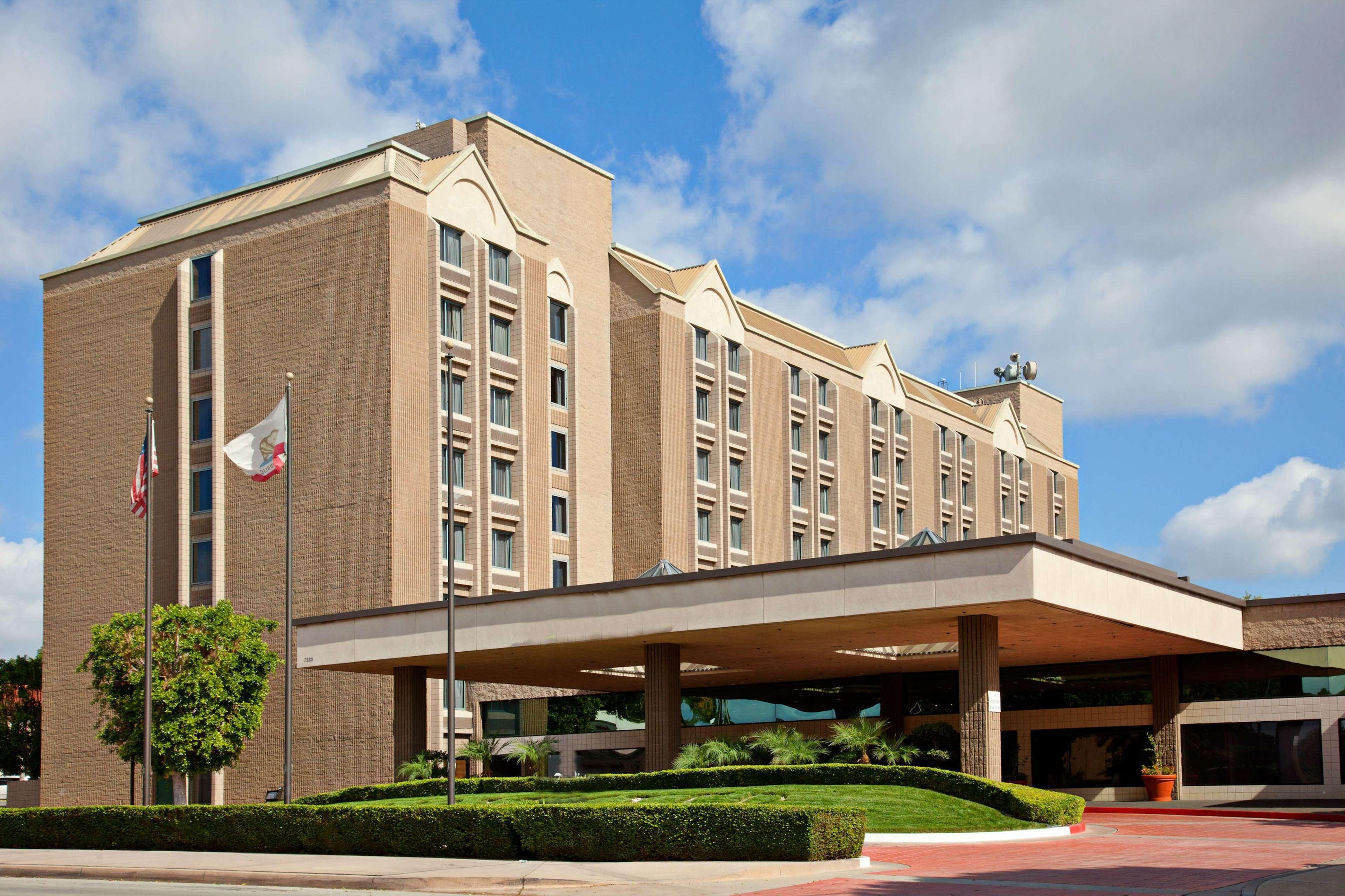 Doubletree By Hilton Whittier Hotell Exteriör bild