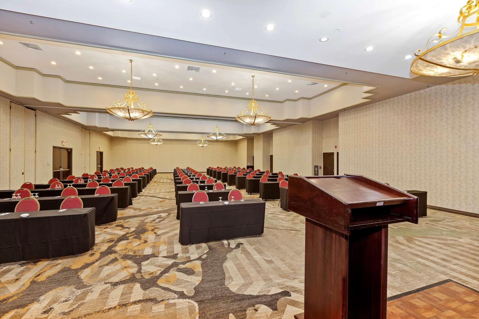 Doubletree By Hilton Whittier Hotell Exteriör bild