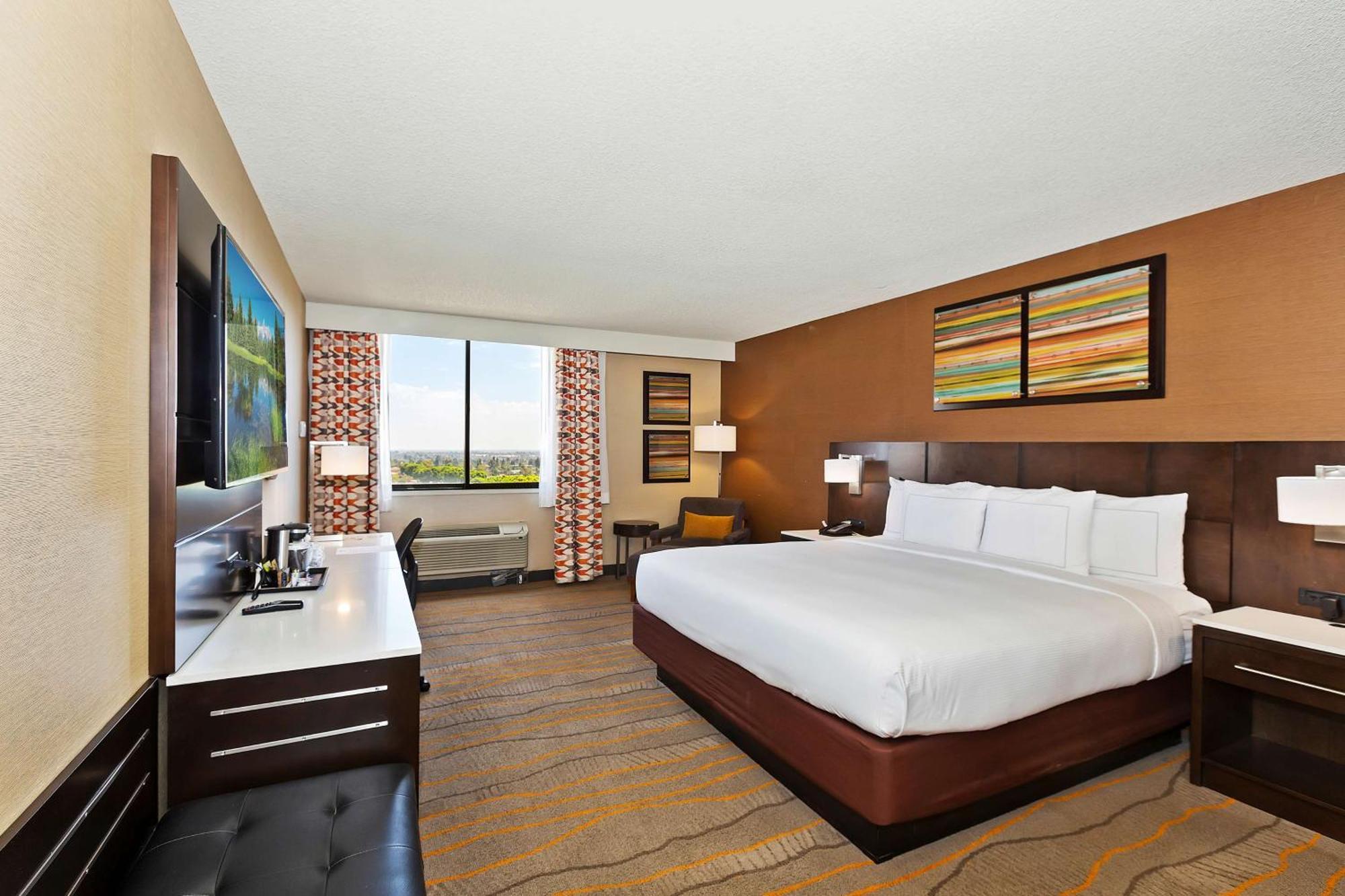 Doubletree By Hilton Whittier Hotell Exteriör bild