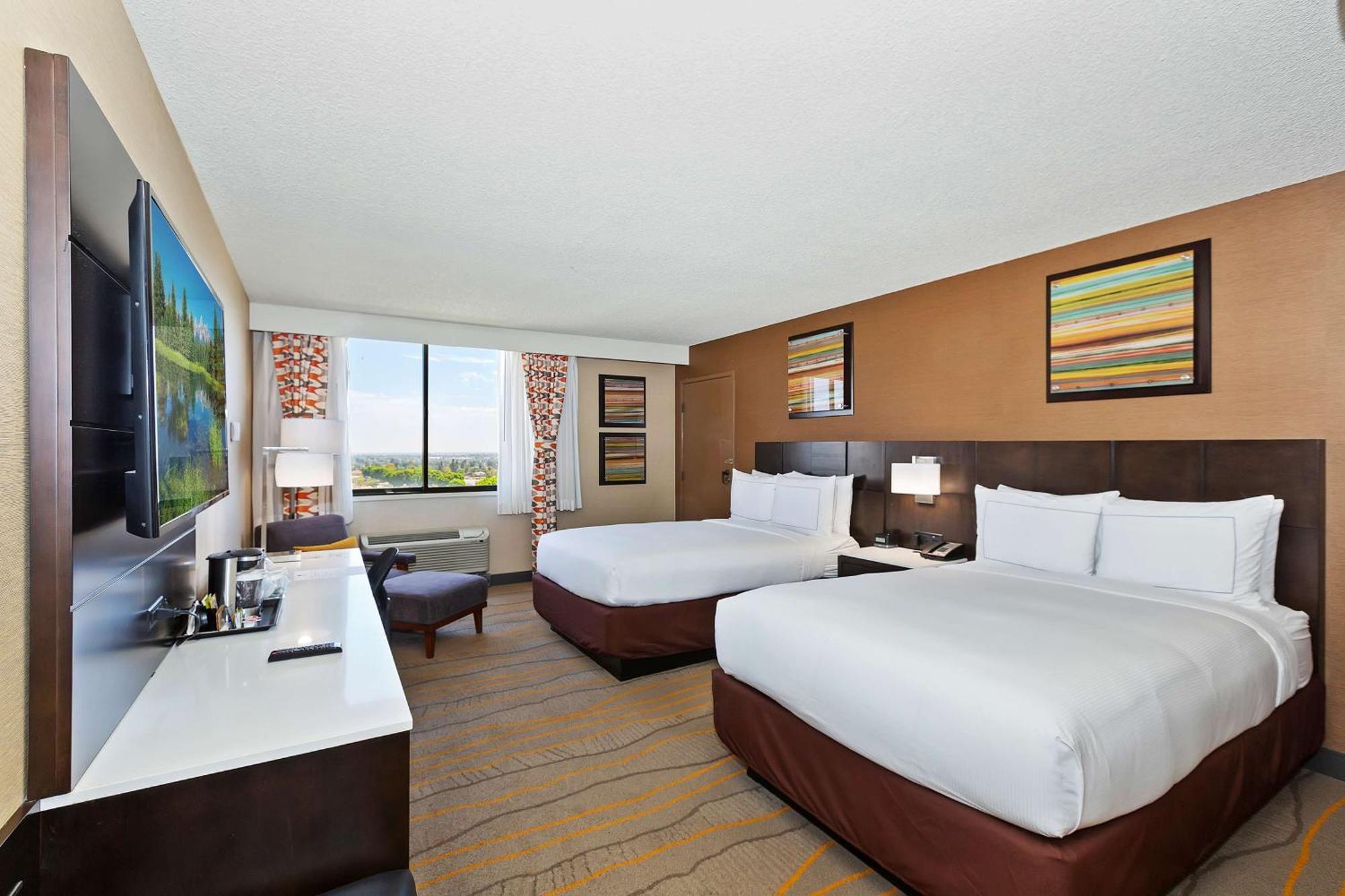 Doubletree By Hilton Whittier Hotell Exteriör bild