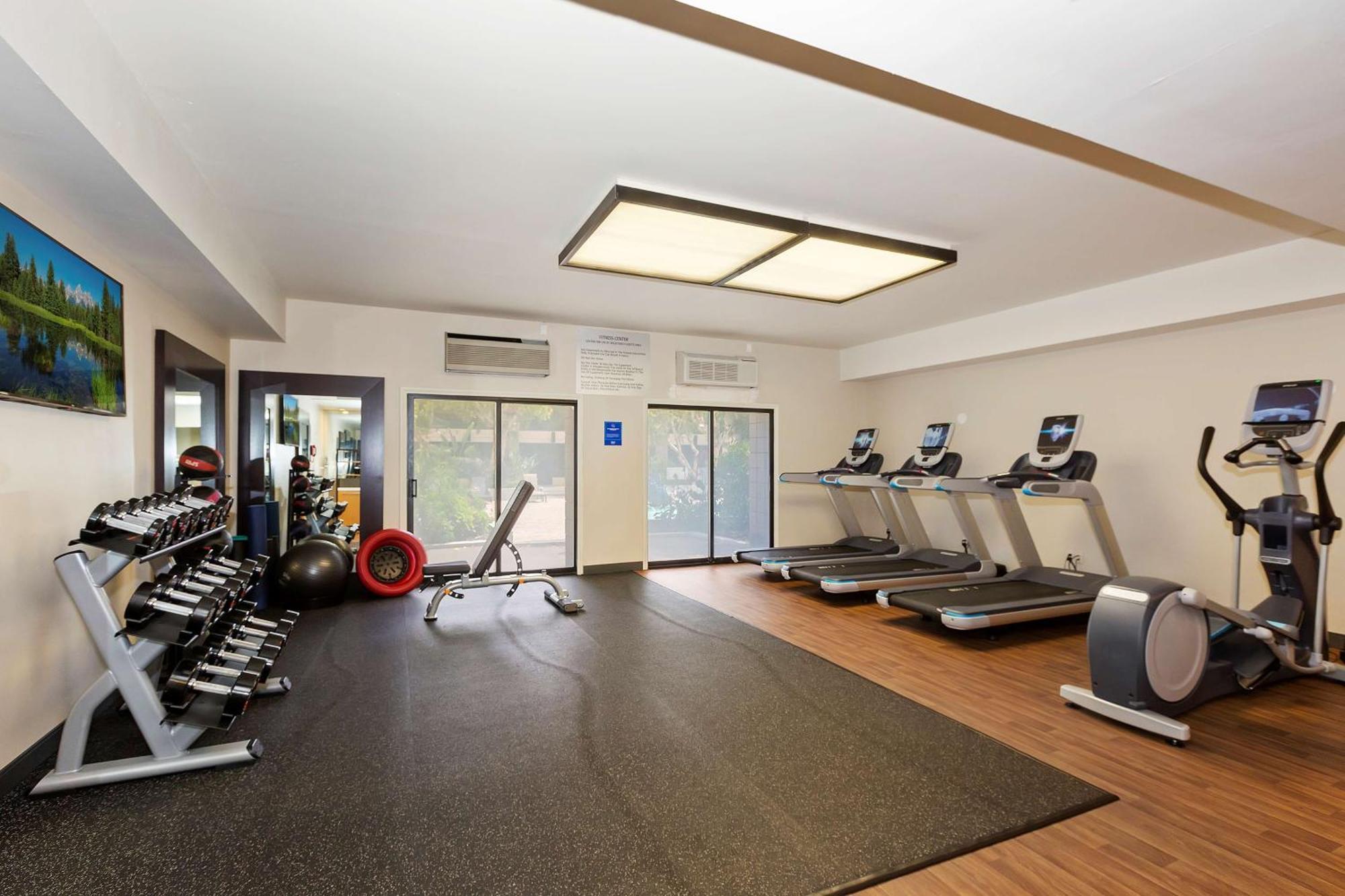 Doubletree By Hilton Whittier Hotell Exteriör bild