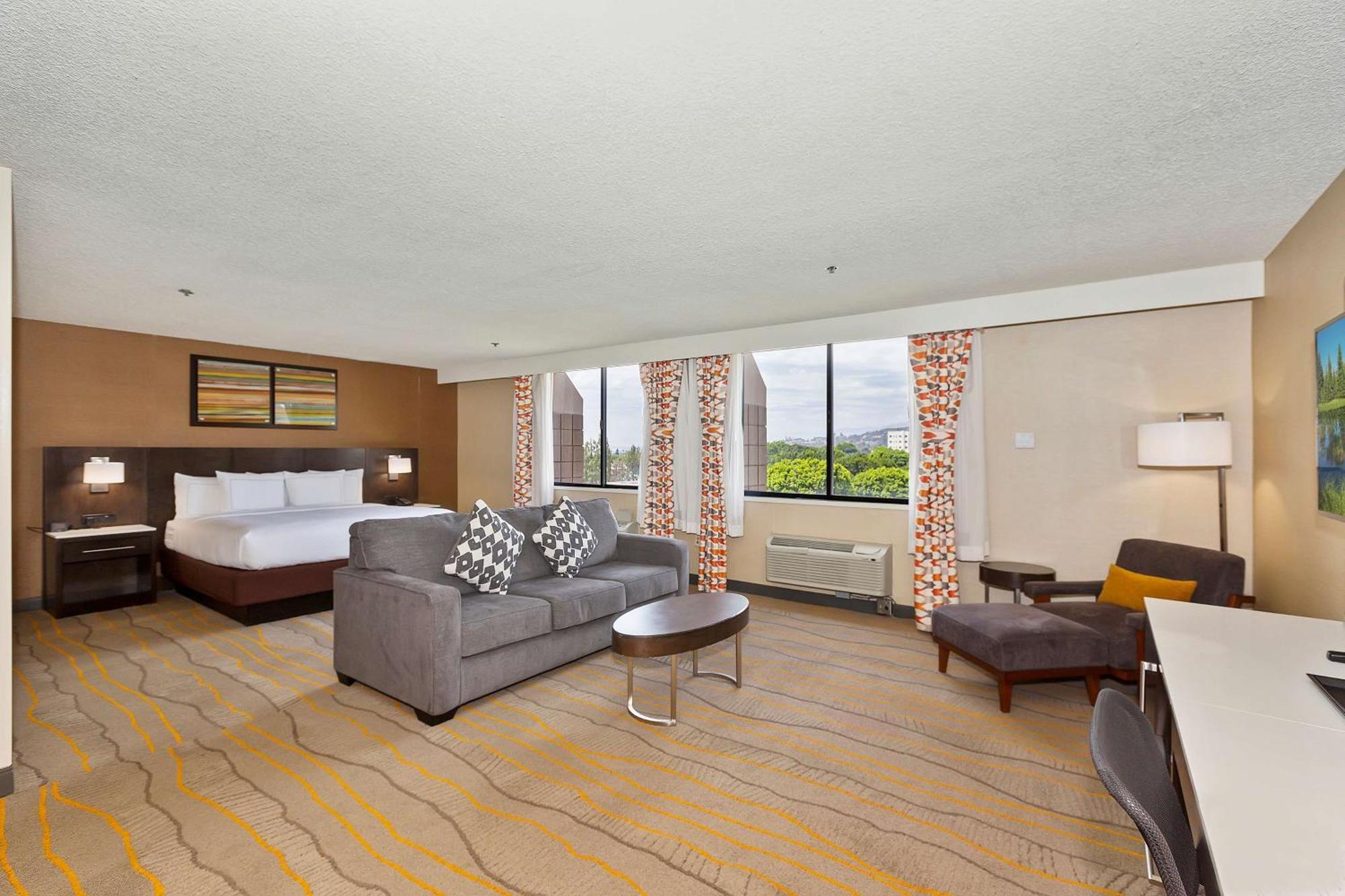 Doubletree By Hilton Whittier Hotell Exteriör bild